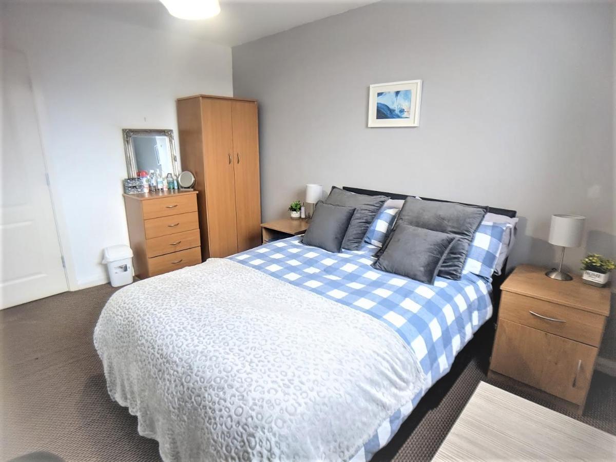 Large 3 Bedrooms In Liverpool City Centre, Free Parking Ngoại thất bức ảnh