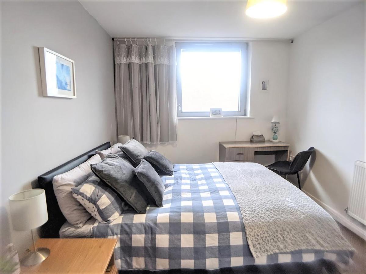 Large 3 Bedrooms In Liverpool City Centre, Free Parking Ngoại thất bức ảnh