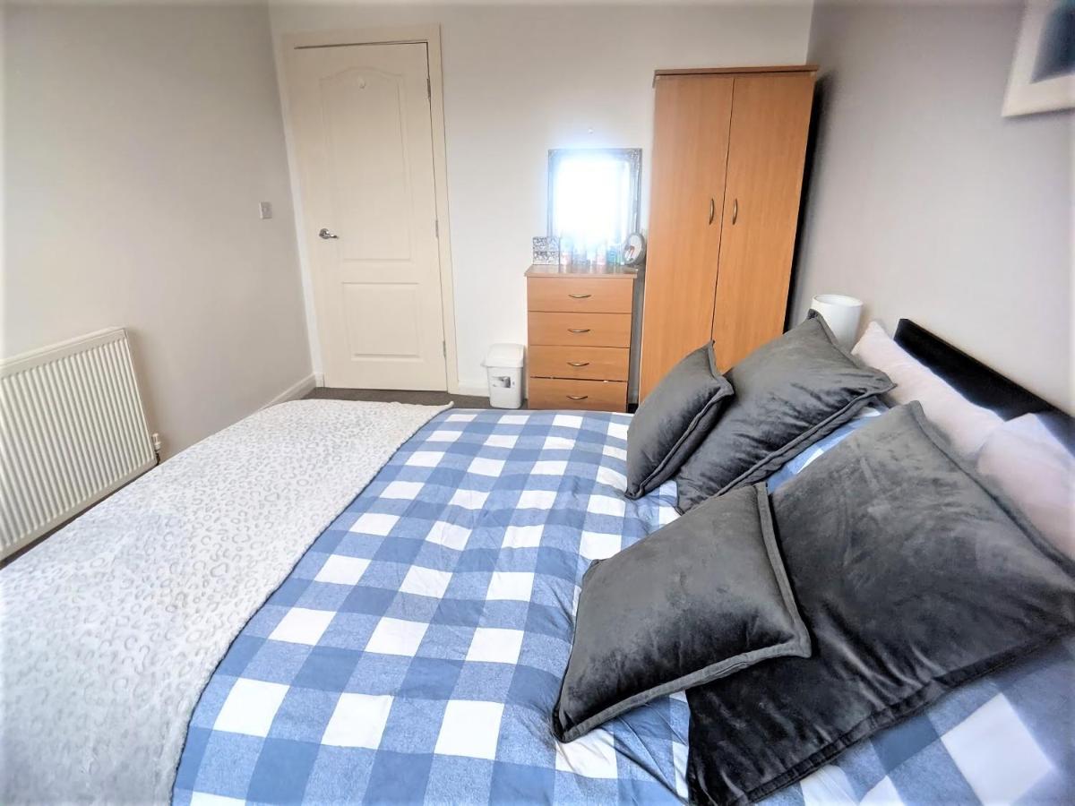 Large 3 Bedrooms In Liverpool City Centre, Free Parking Ngoại thất bức ảnh