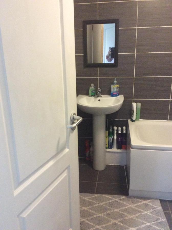 Large 3 Bedrooms In Liverpool City Centre, Free Parking Ngoại thất bức ảnh